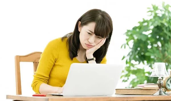 ノートパソコンの平均的な重さとは?