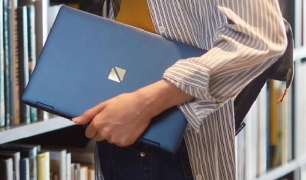 モバイル用途におすすめの13インチノートパソコンは何センチ?詳しいサイズ(大きさ)を紹介