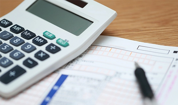 法人パソコンのリース・レンタルの費用相場を把握する