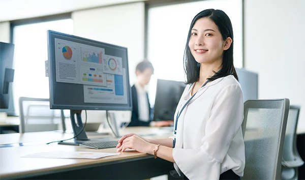 法人向けのビジネスパソコンとは？個人向けとの違いや用途別おすすめスペックを紹介