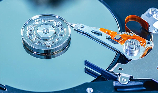 パソコンのバックアップに使用できるストレージとは？