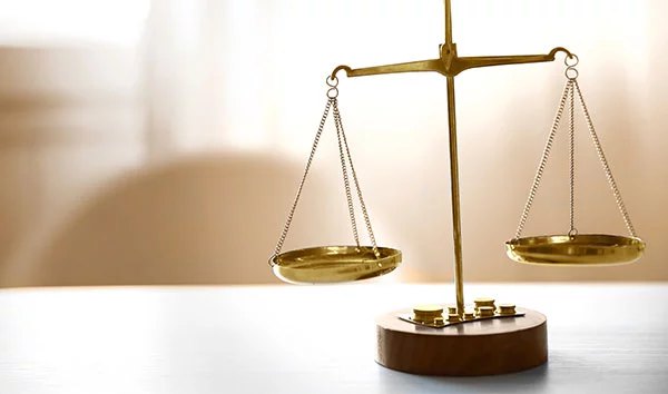 ノートパソコンのサイズ・重量に合う製品を選ぶ